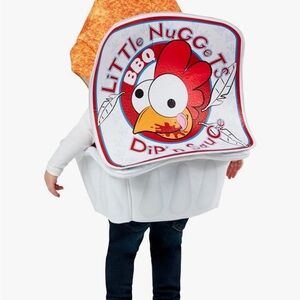 Little nuggets dip n sauce costume. Great for a family Chick-Fil-A costume.